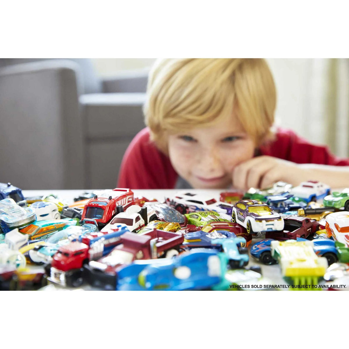 Ultimate 8-Piece 1:64 Scale Toy Cars & Trucks Set - Includes Exclusive Car!